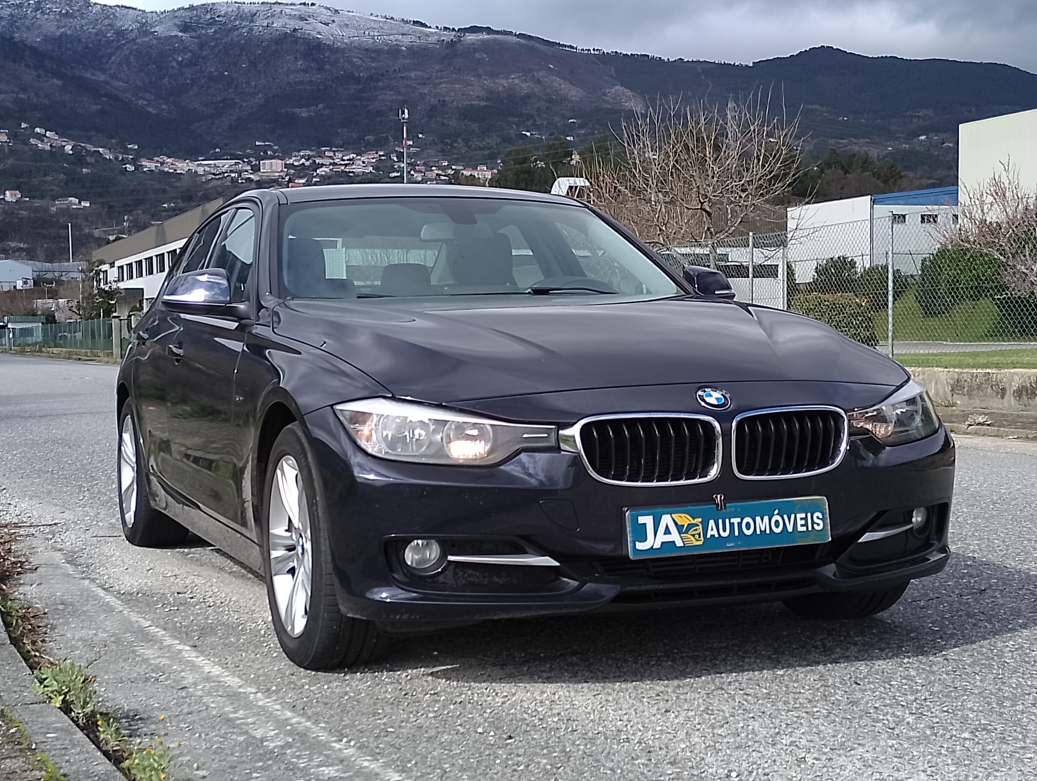 FRENTE BMW 318D 2014