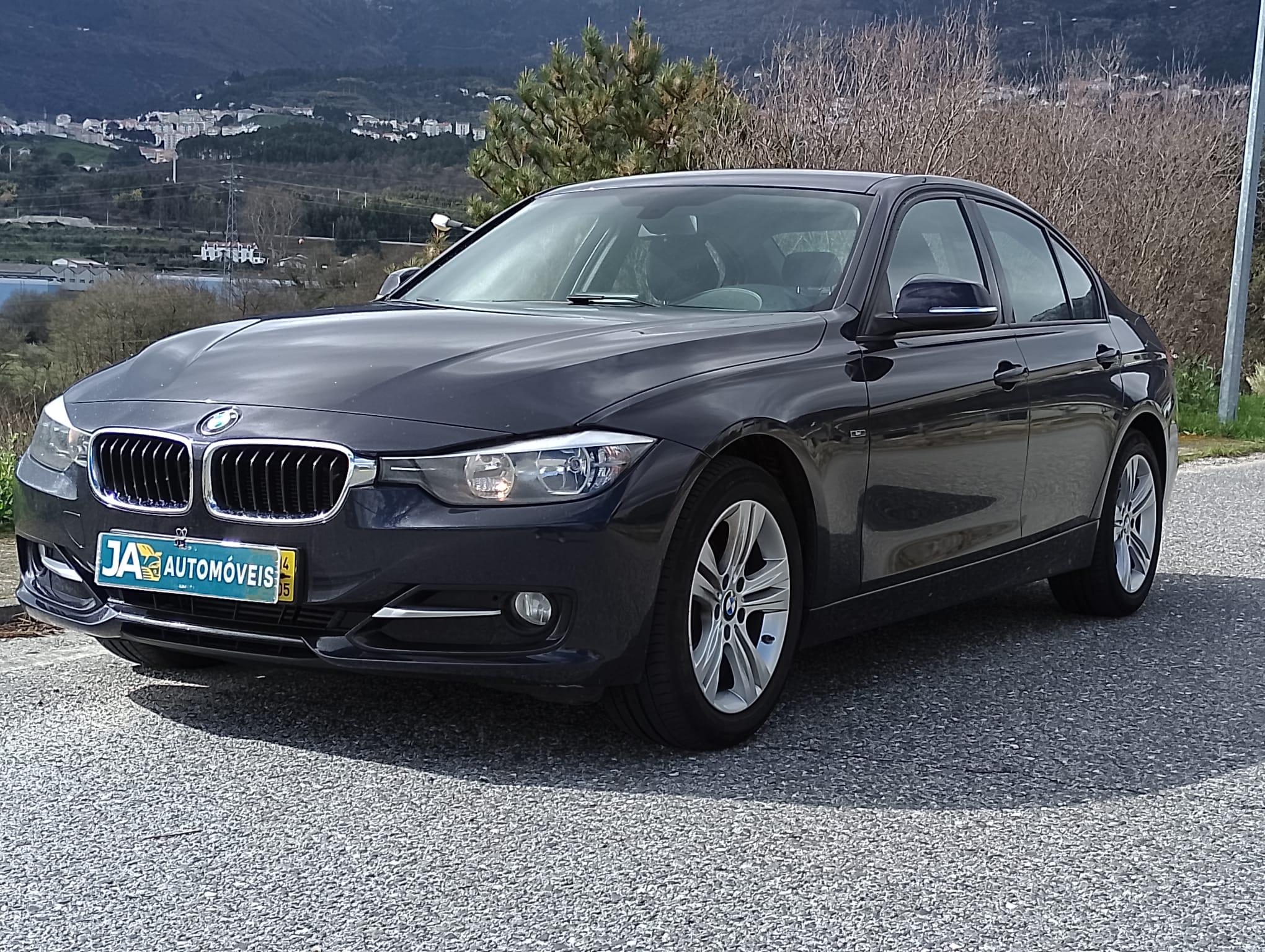 FRENTE BMW 318D 2014