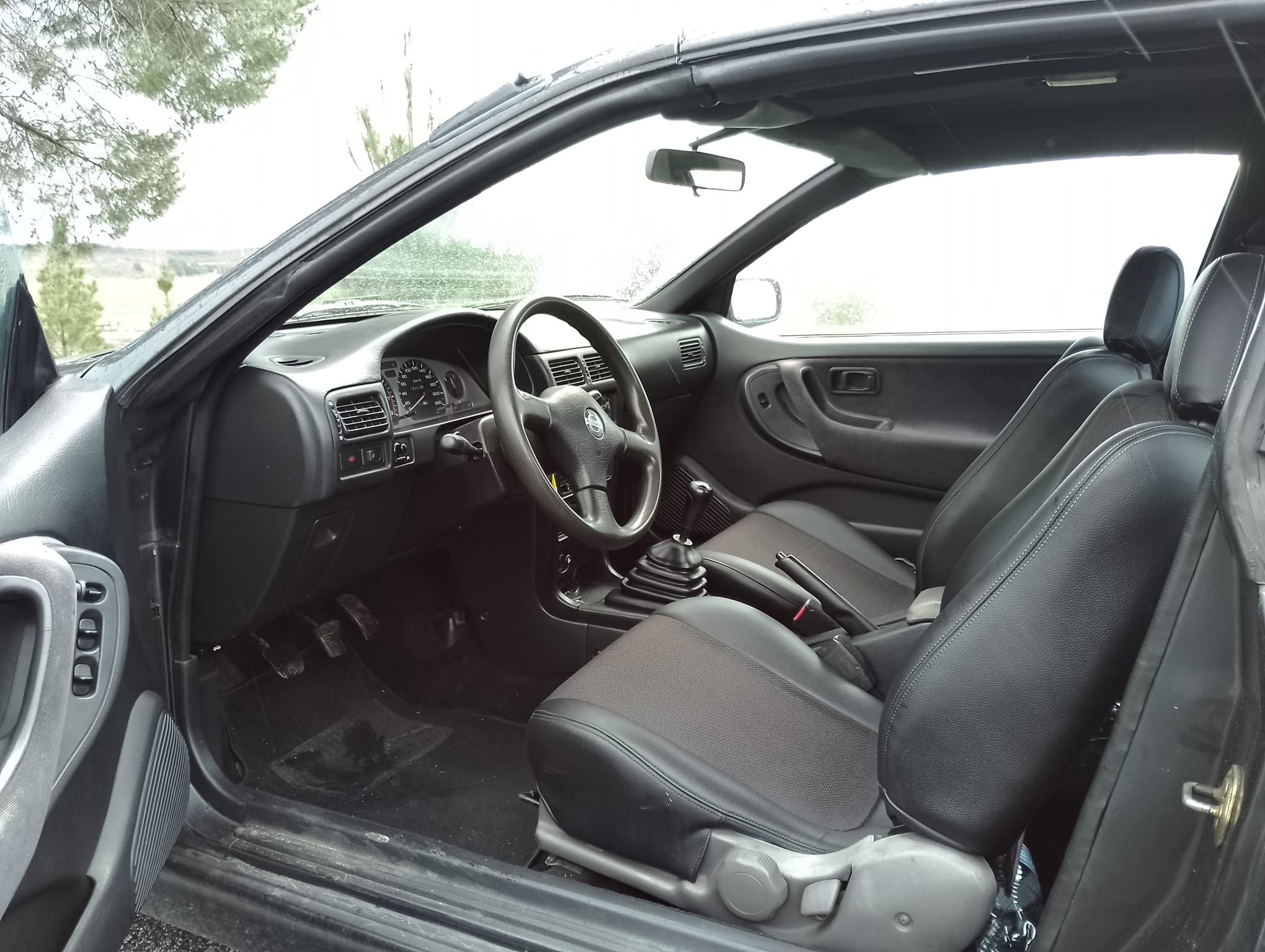 INTERIOR NISSAN 100NX