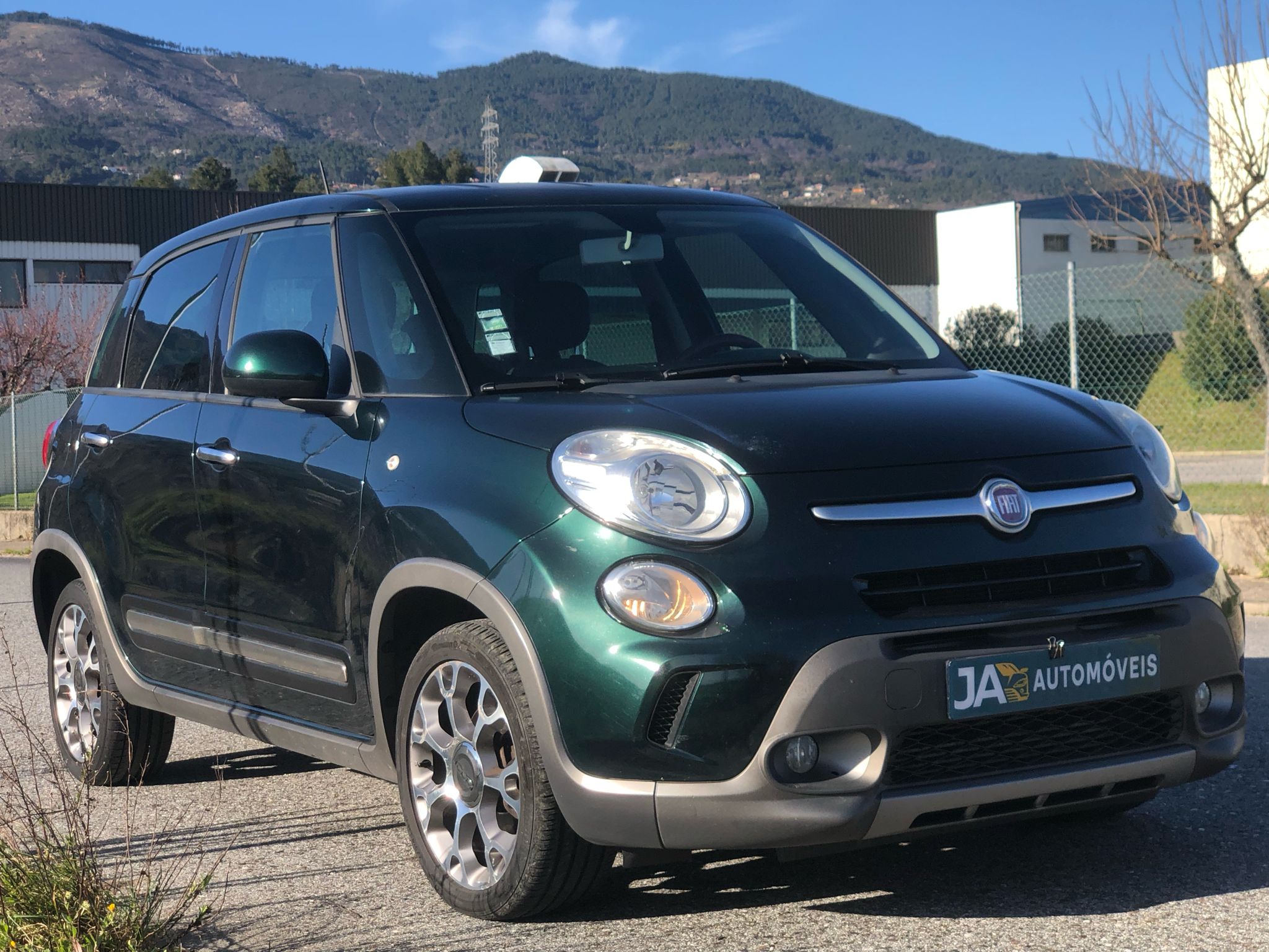 FRONTE FIAT 500L 2014